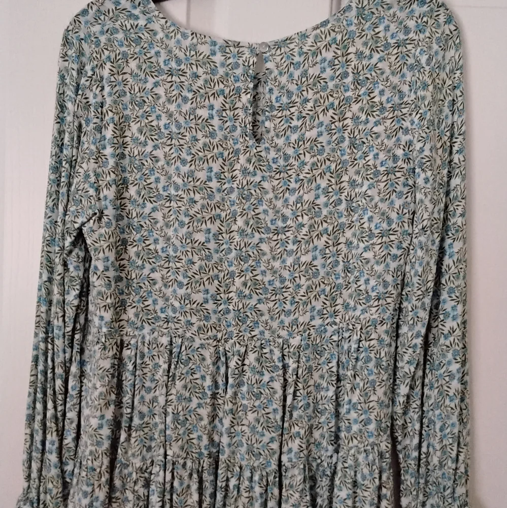 Ladies Ruffled Blouse - Picture 6 of 11